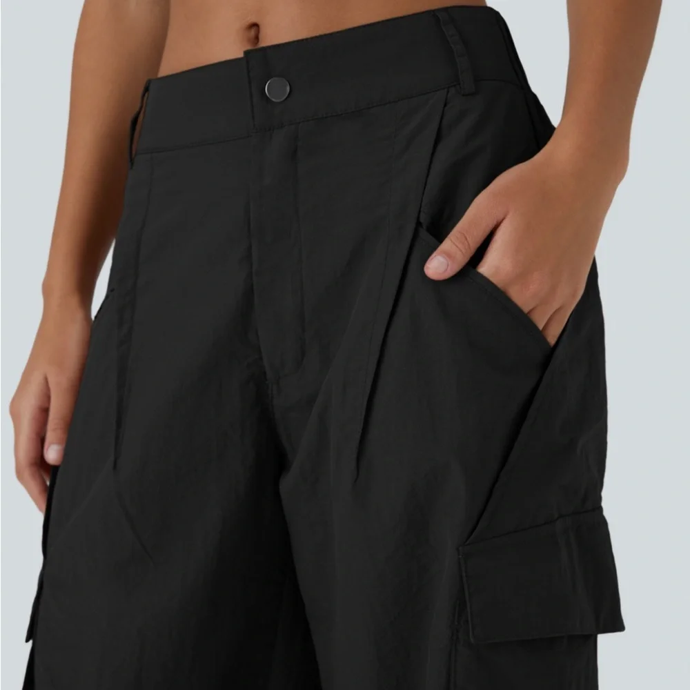 HALARA Mid Rise Button Zipper Side Pocket Wide Leg
Casual Cargo Pants. Large P - Picture 4 of 13